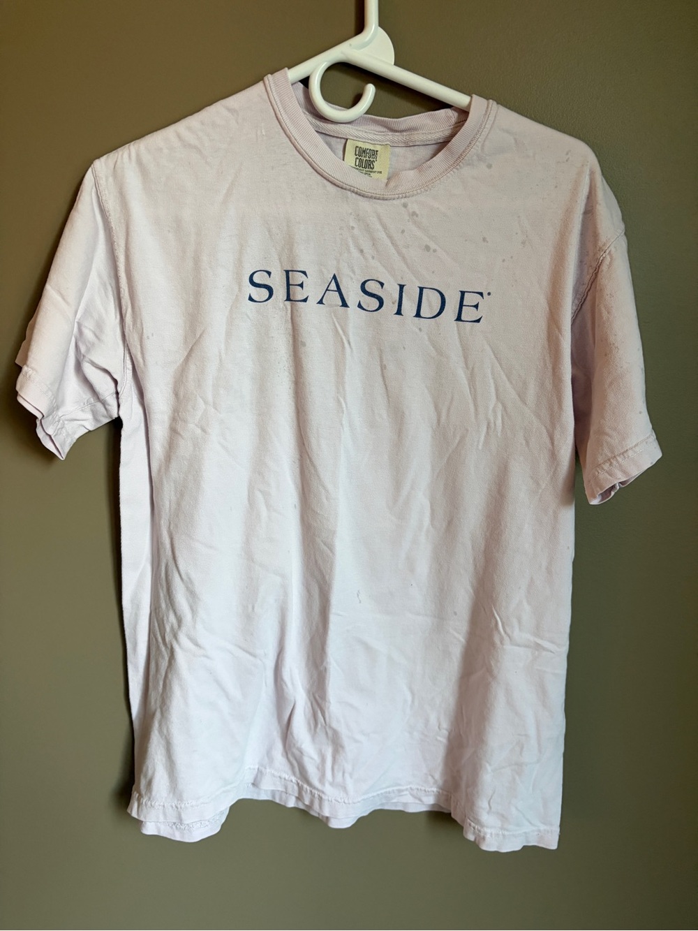 Short-Sleeve Seaside Tee in Light Pink